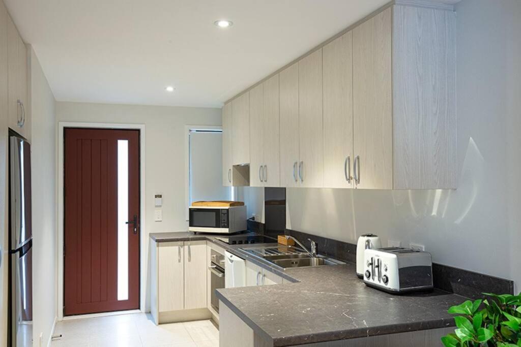 Home From Home City Apartment Christchurch Exterior foto